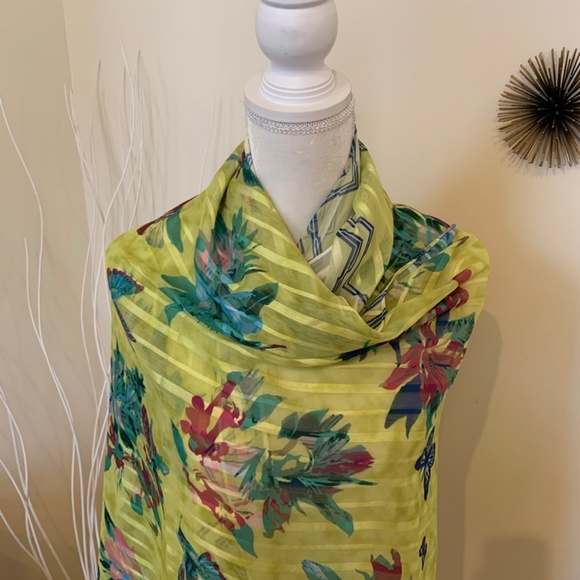 INC Hummingbird Floral Cover-up - Picture 3 of 5